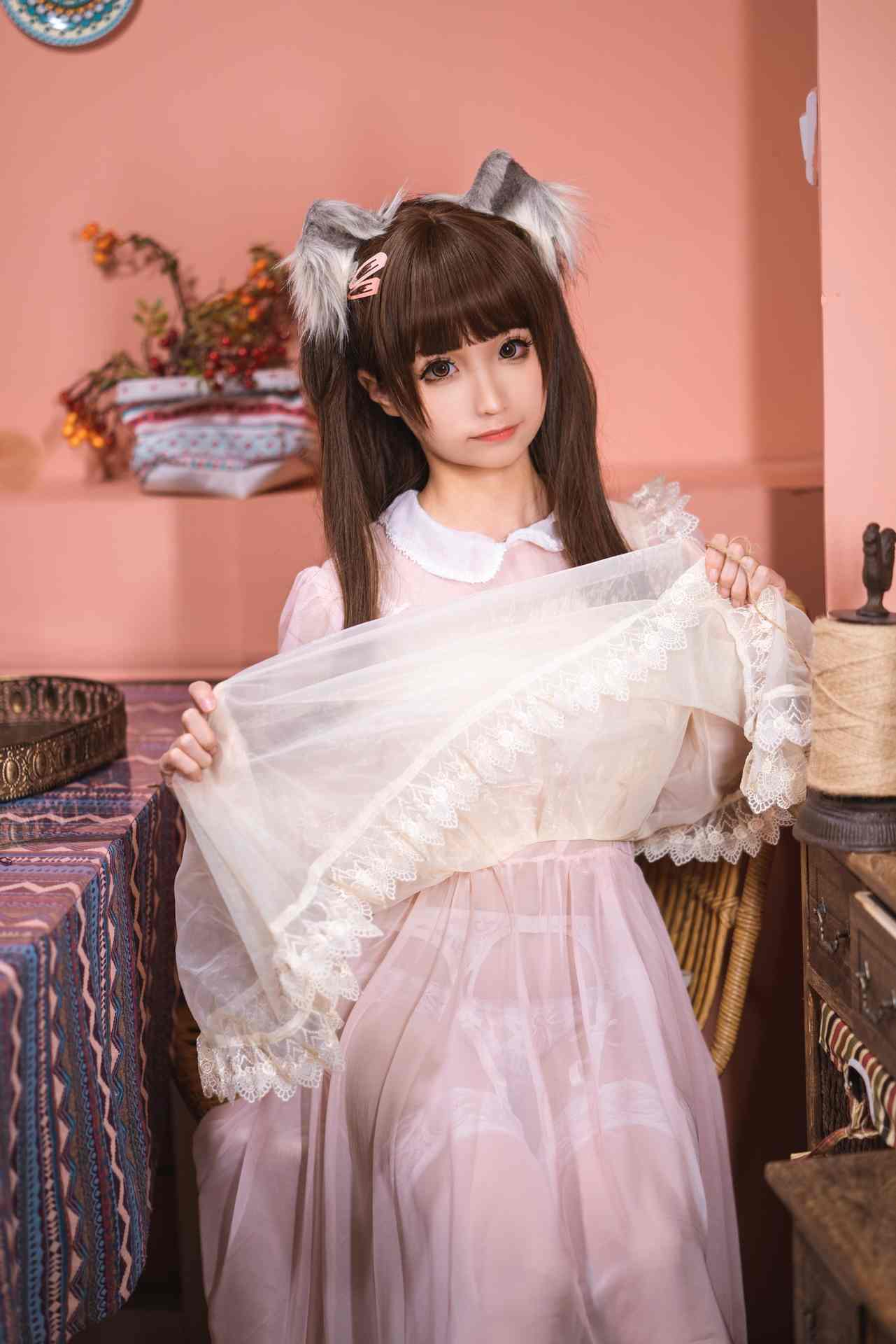 蠢沫沫粉透明女仆